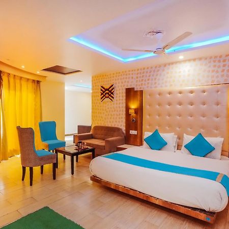 Nature Valley View Resort Mashobra !! Luxury Choice !! Gaming Zone !! Open Terrace !! Big Parking Shimla Exterior foto